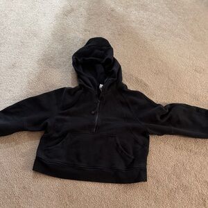 Black half zip Lululemon scuba.